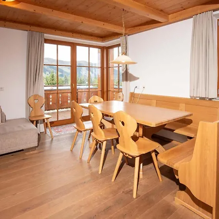 Duxeranger C 8 Apartment *